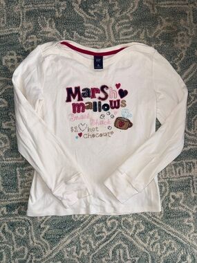 Girls' White Long-Sleeve Graphic Top - Marshmallows Design